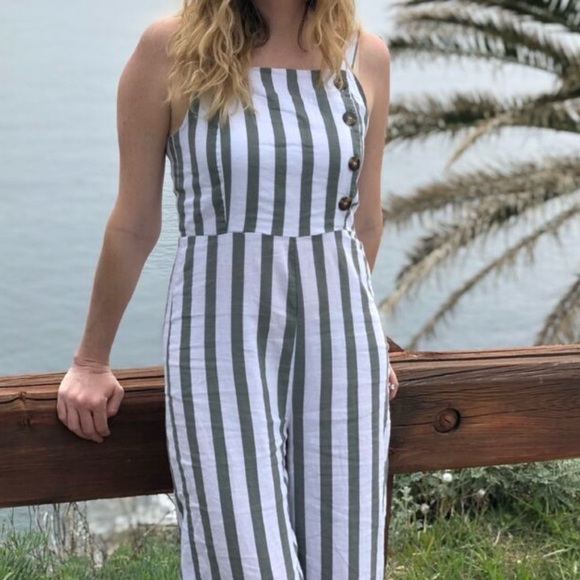 NWT C&C California Linen Blend Striped Jumpsuit Green & White Large 89r01027t - Picture 1 of 16